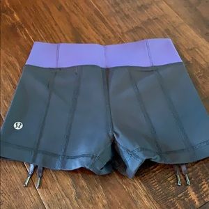Women’s Size 2 Lululemon running shorts